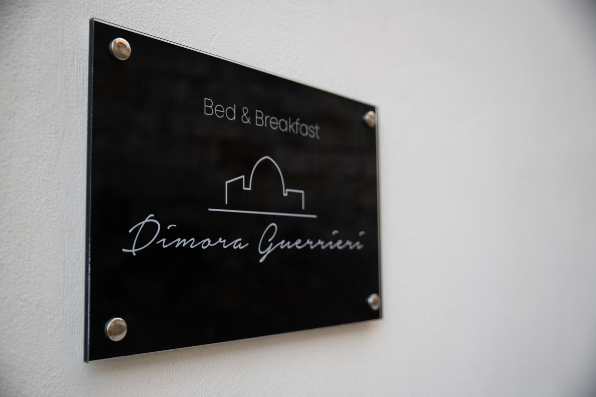 ホテル Dimora Guerrieri ブリンディジ エクステリア 写真
